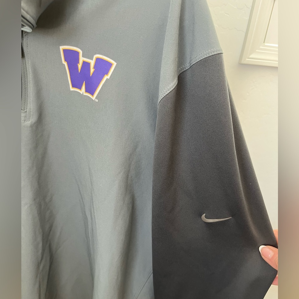 Nike Washington Huskies Long Sleeve - Picture 2 of 6